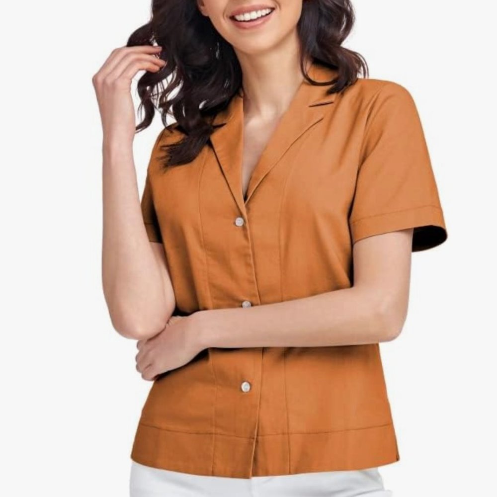 Women’s collared blouse